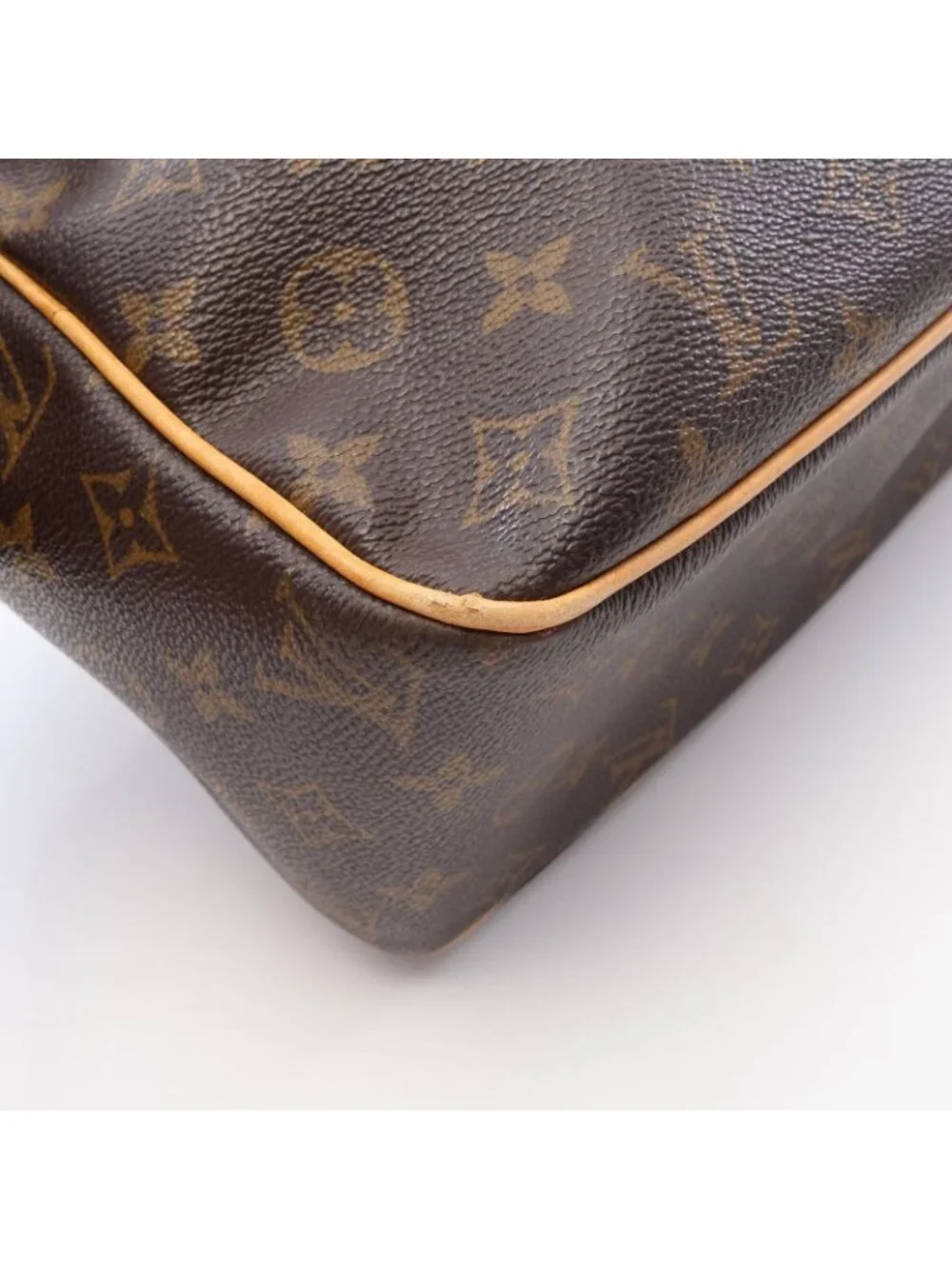 Louis Vuitton this authentic